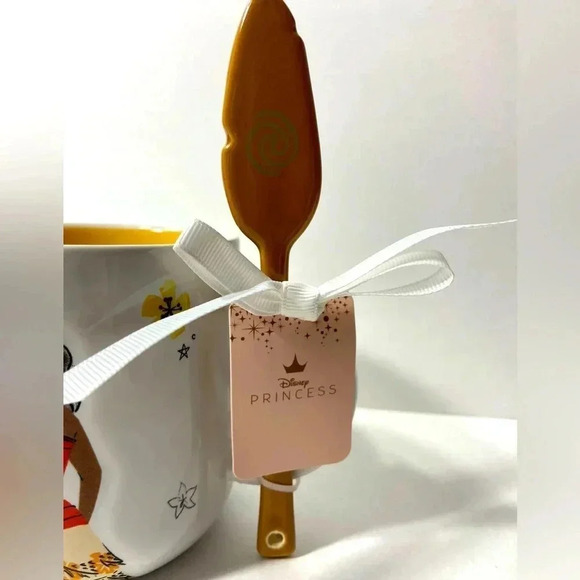 Disney x Magenta - Beautiful Moana Flower  Mug w/ Oar Mixing Spoon - BNWT 🌸⛵️ - Picture 3 of 8